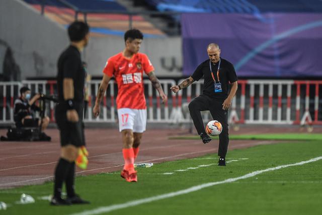 八村：姚明退役时表示最大的遗憾是后继无人 我也在思考这个问题